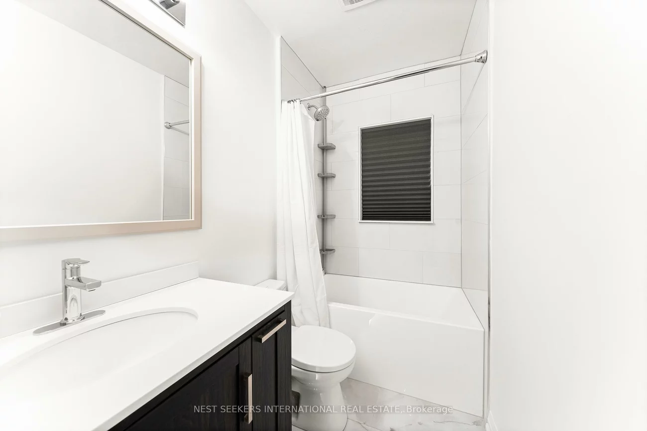 905, & 907 Glencairn, Yorkdale-Glen Park, Toronto