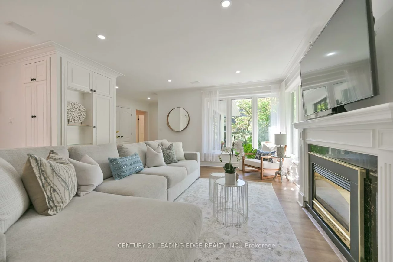 1, Romney, Edenbridge-Humber Valley, Toronto