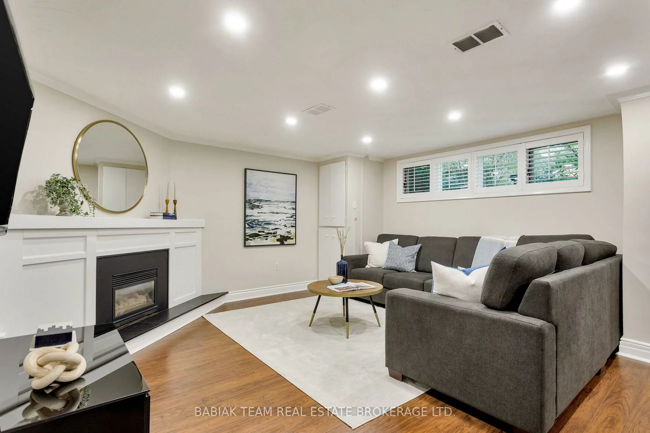 74, Humberview, Lambton Baby Point, Toronto
