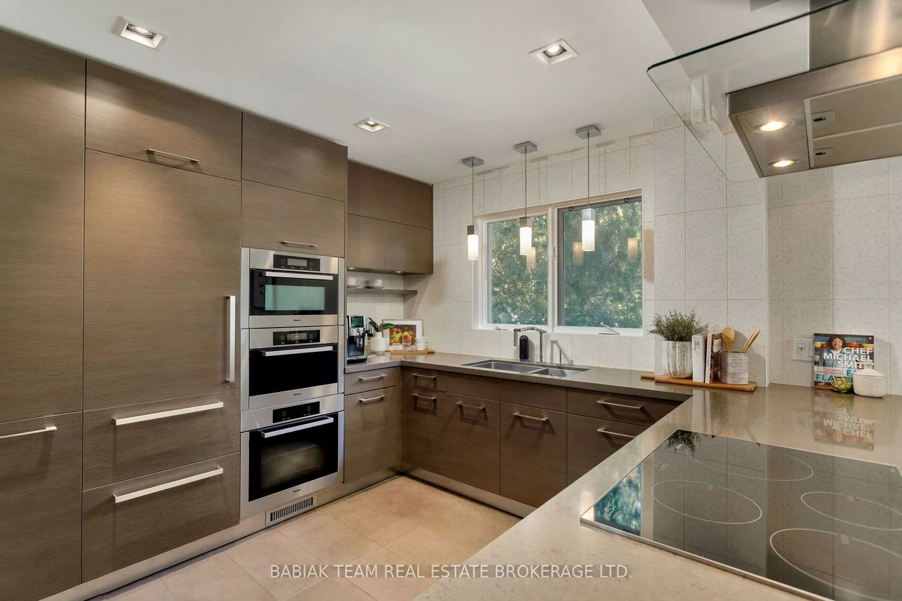 74, Humberview, Lambton Baby Point, Toronto