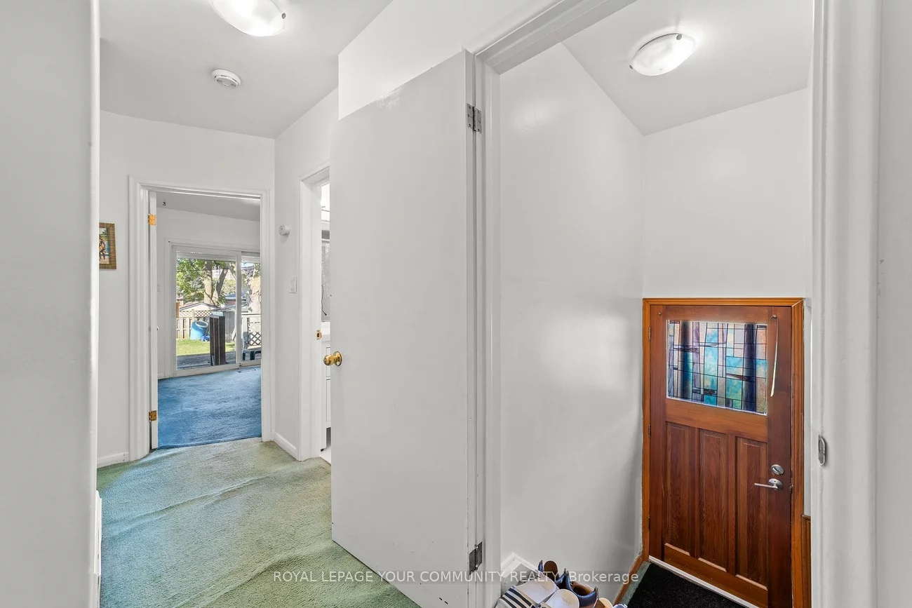 19, Archerhill, Eringate-Centennial-West Deane, Toronto