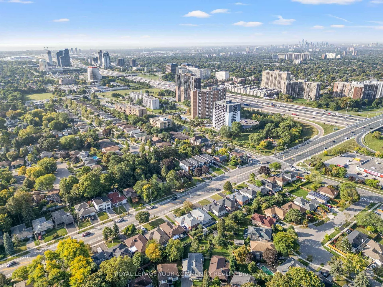 19, Archerhill, Eringate-Centennial-West Deane, Toronto