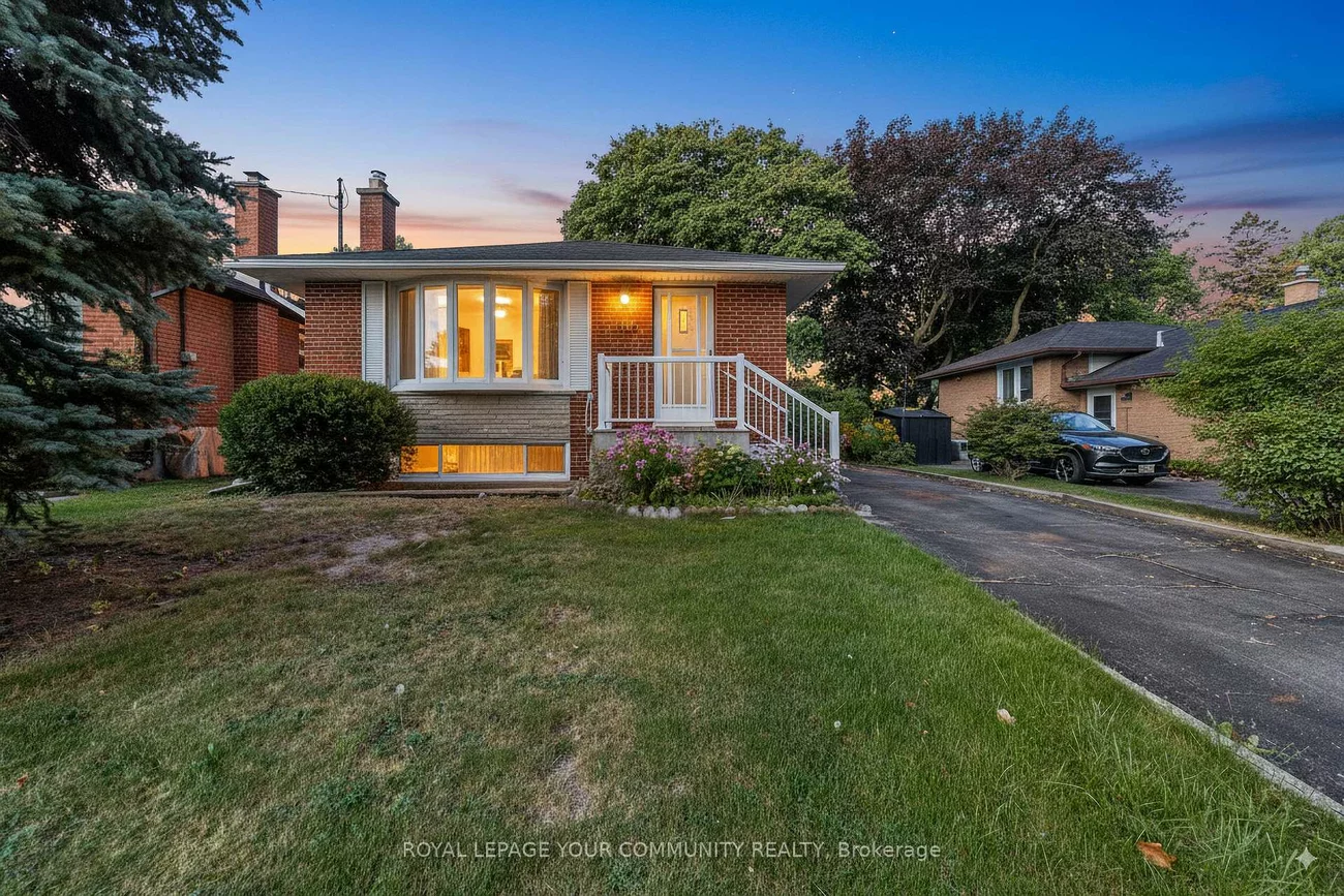 19, Archerhill, Eringate-Centennial-West Deane, Toronto