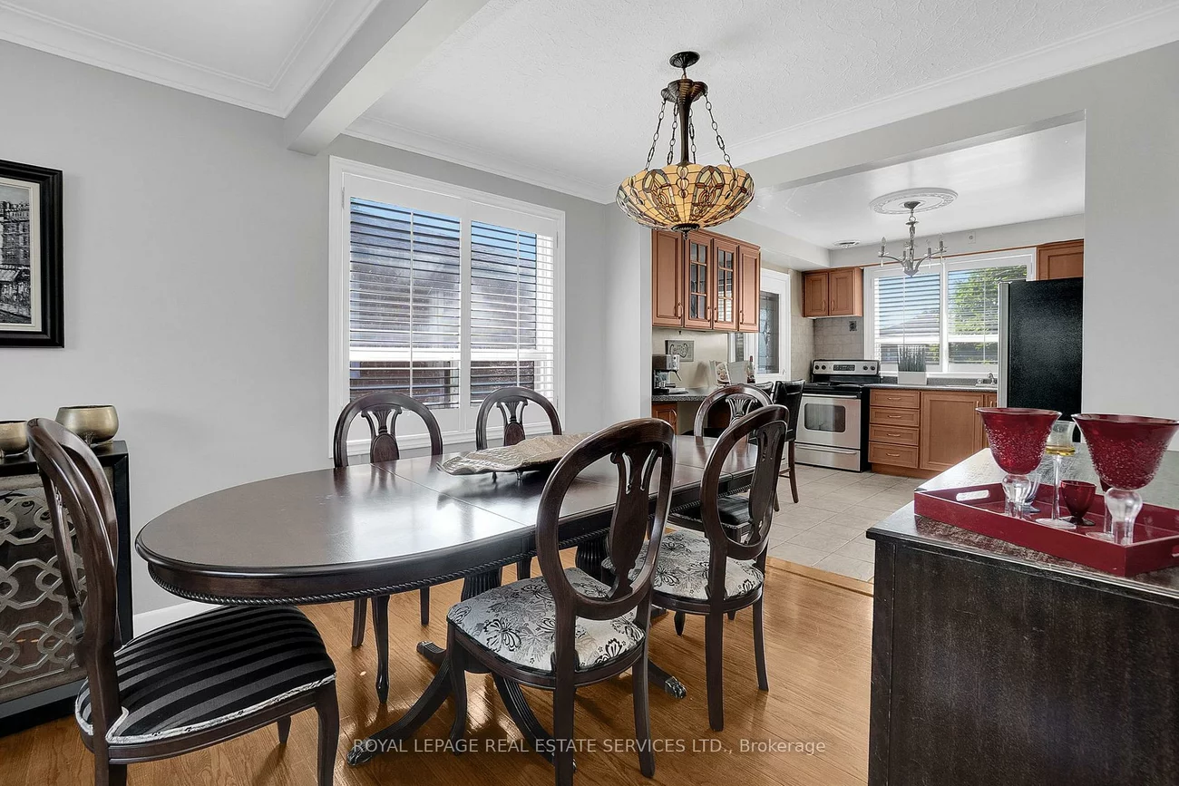 18, Langholm, Downsview-Roding-CFB, Toronto