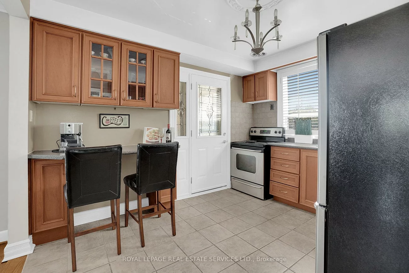 18, Langholm, Downsview-Roding-CFB, Toronto
