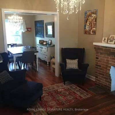87, Runnymede, High Park-Swansea, Toronto