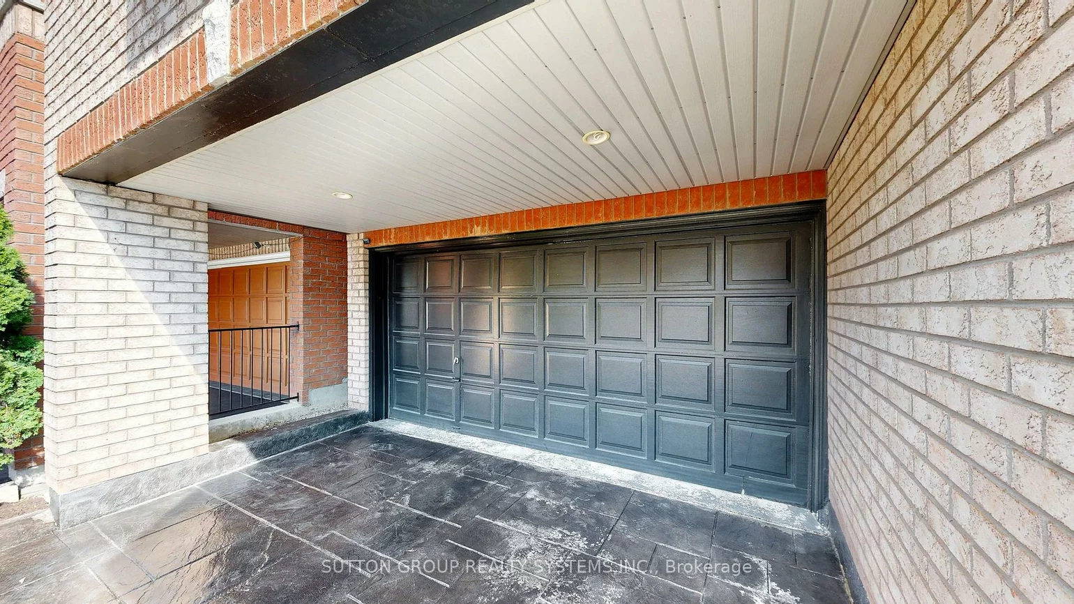 59, Touchstone, Brookhaven-Amesbury, Toronto