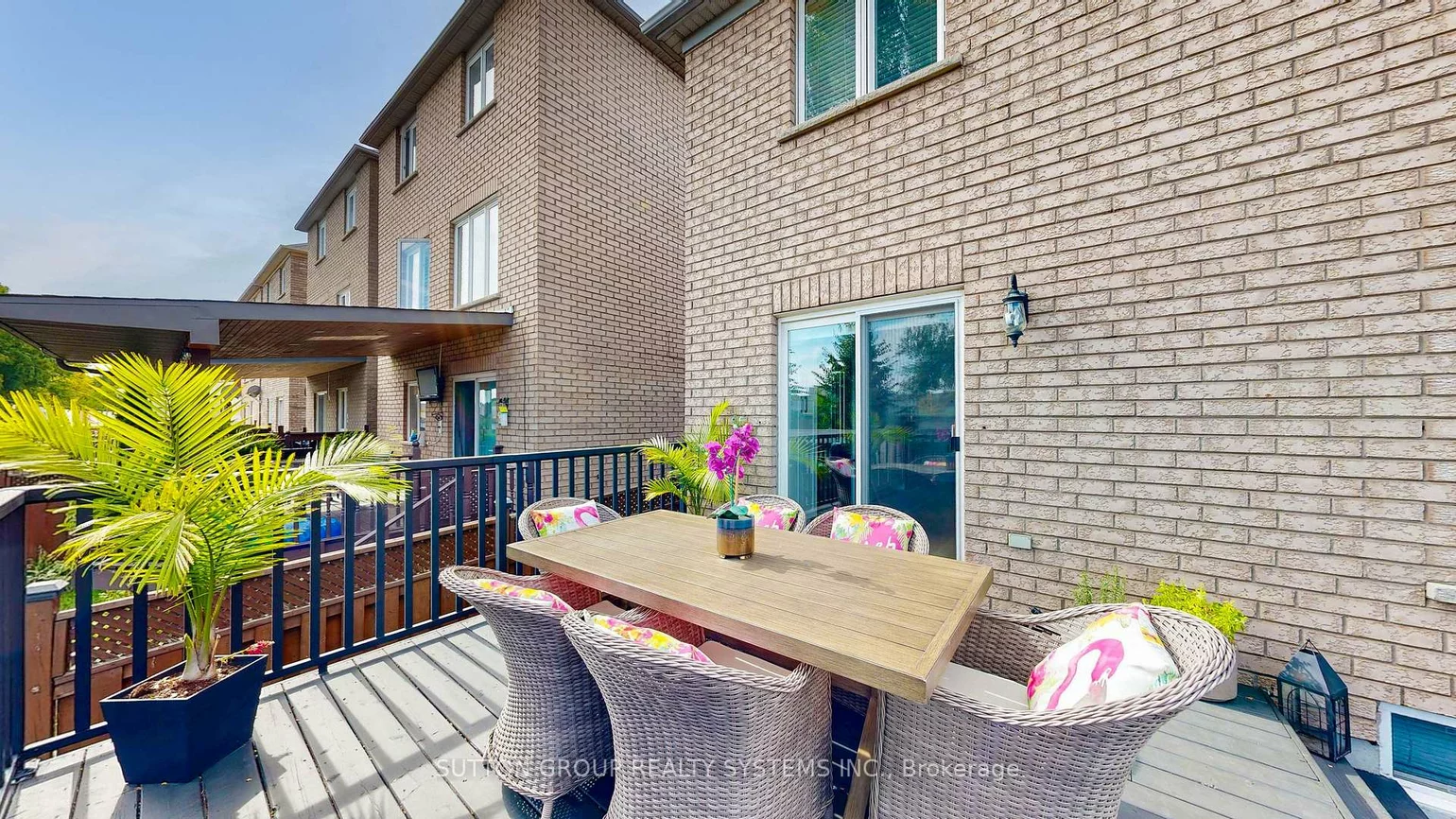59, Touchstone, Brookhaven-Amesbury, Toronto