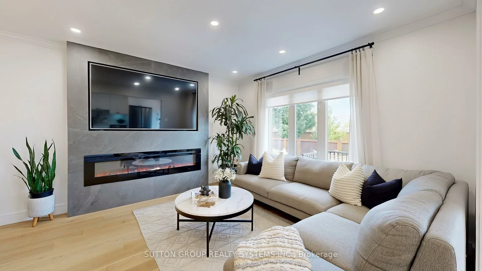 59, Touchstone, Brookhaven-Amesbury, Toronto