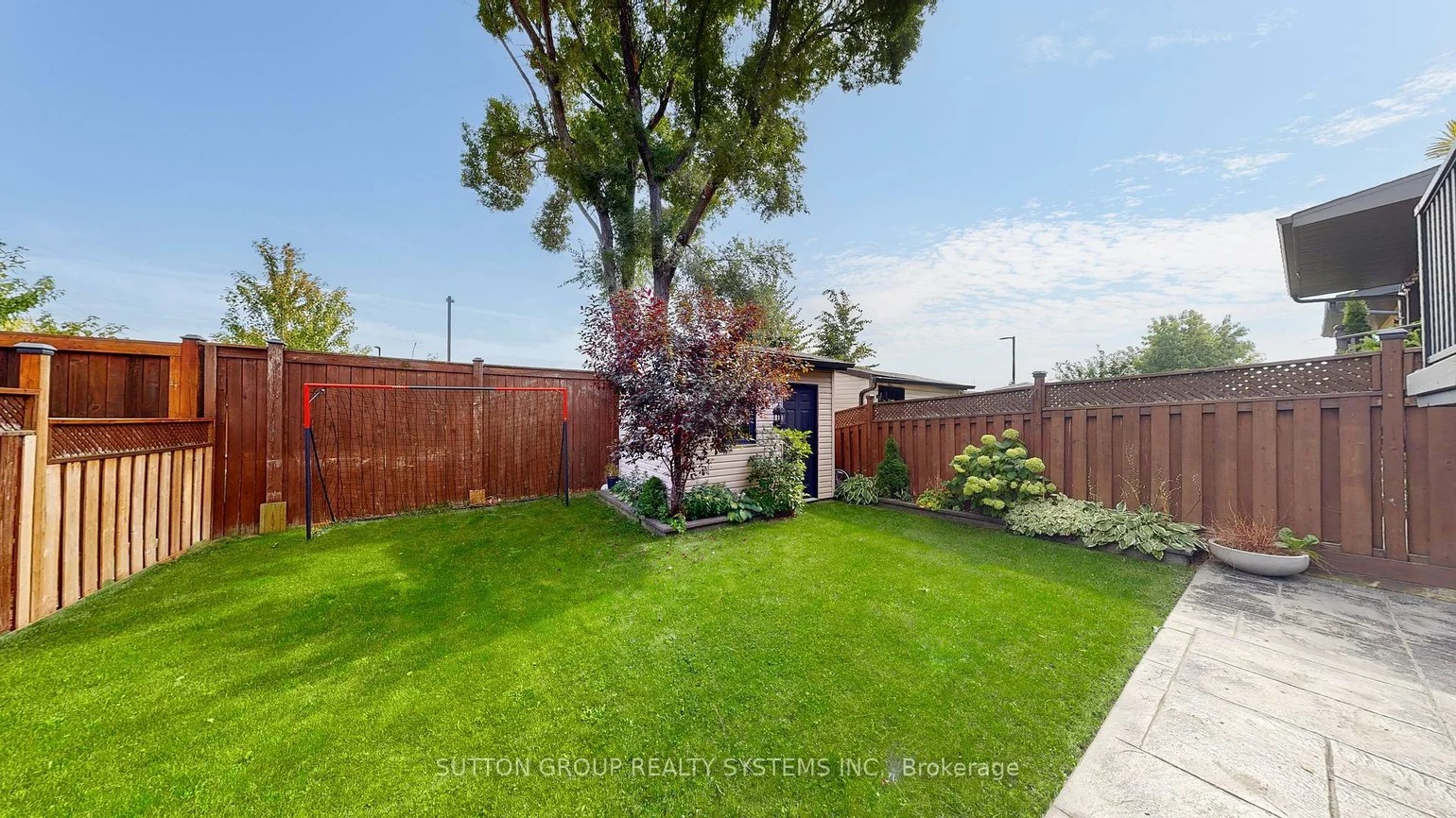 59, Touchstone, Brookhaven-Amesbury, Toronto