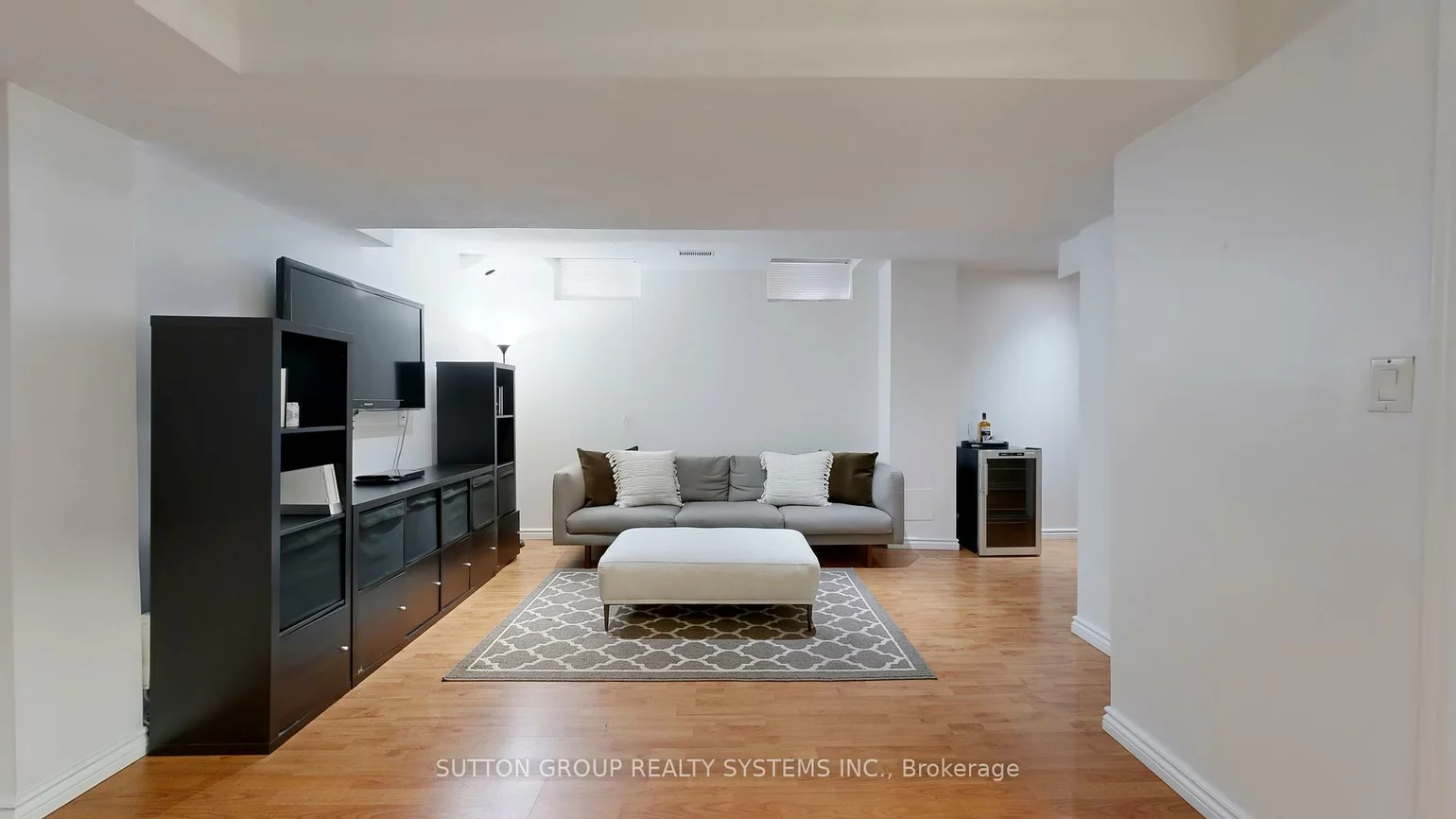 59, Touchstone, Brookhaven-Amesbury, Toronto