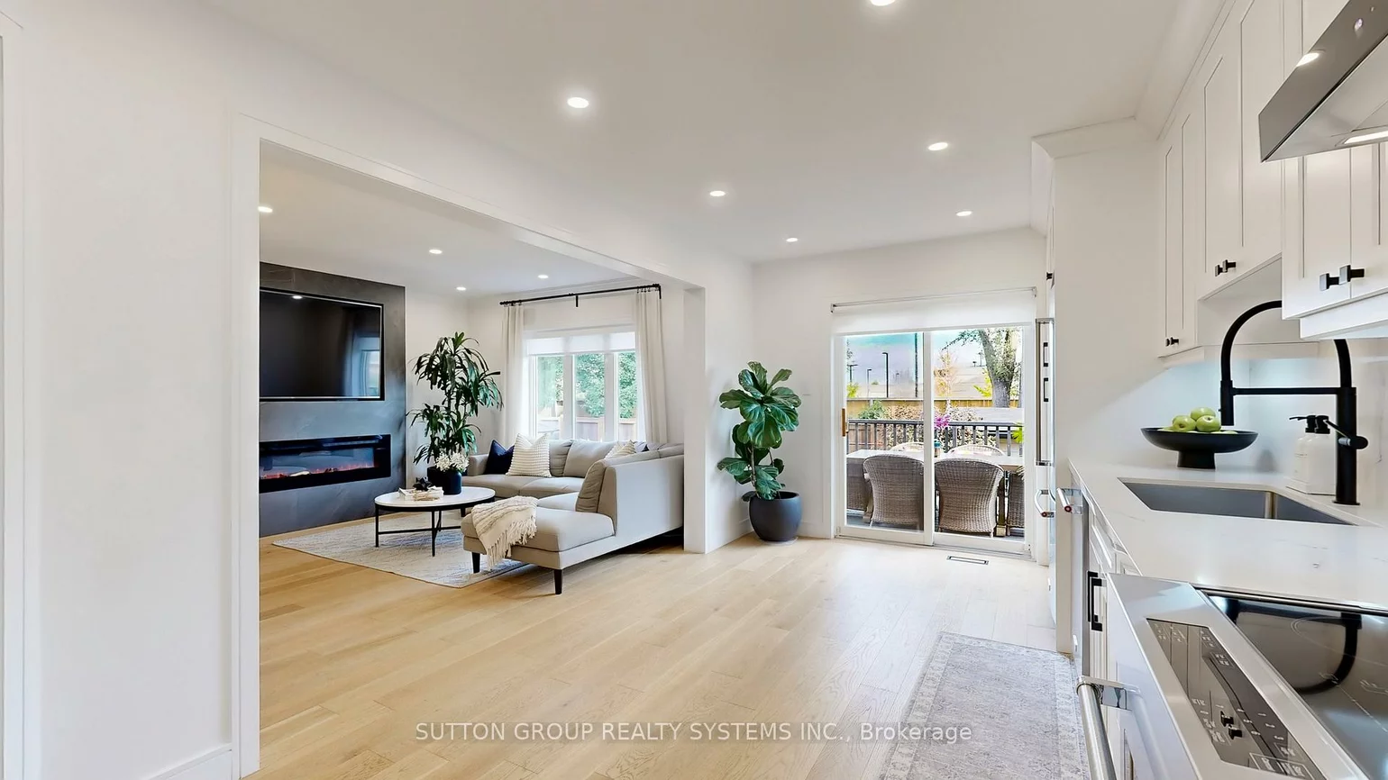 59, Touchstone, Brookhaven-Amesbury, Toronto