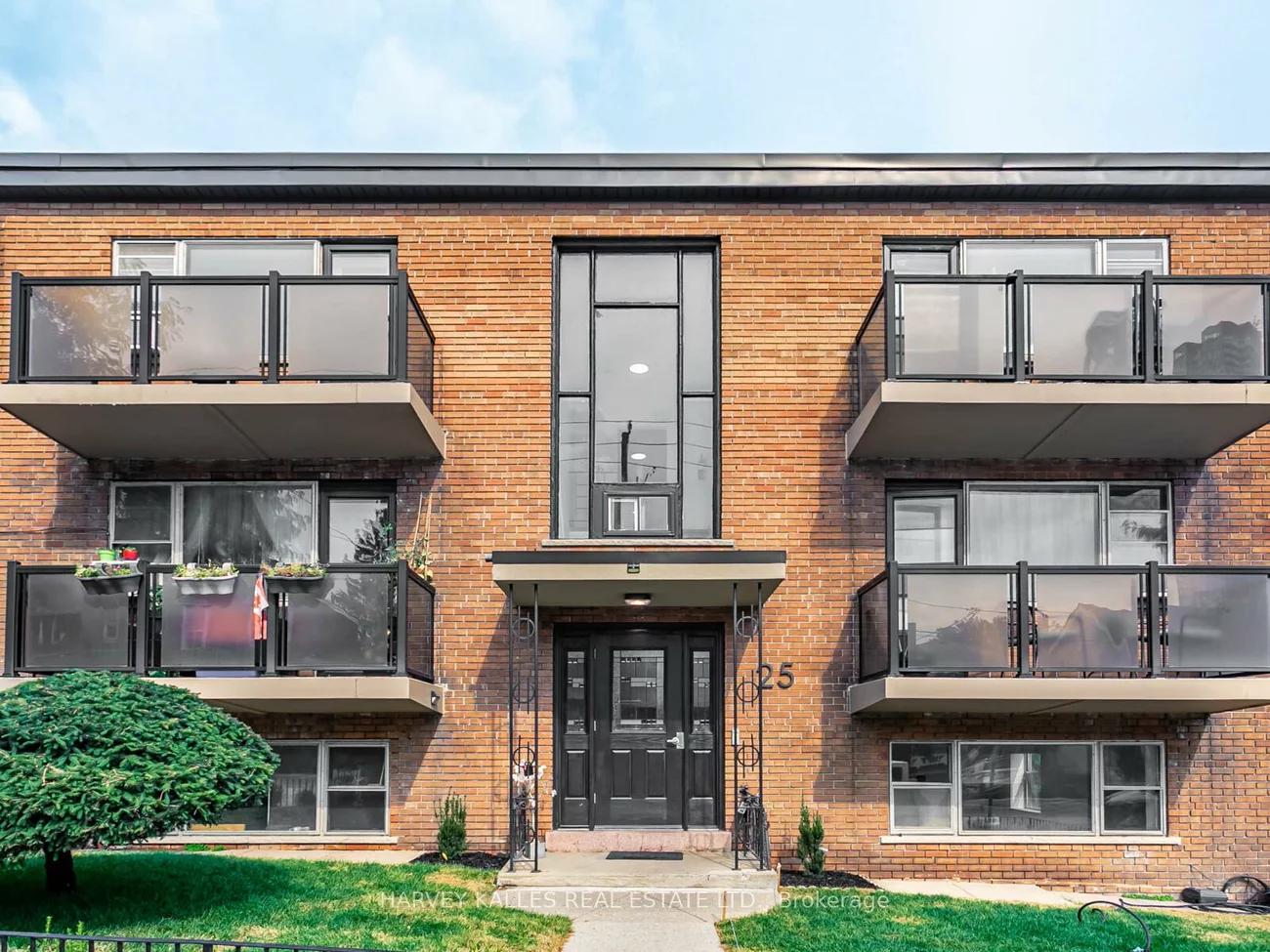 25, Windermere, High Park-Swansea, Toronto