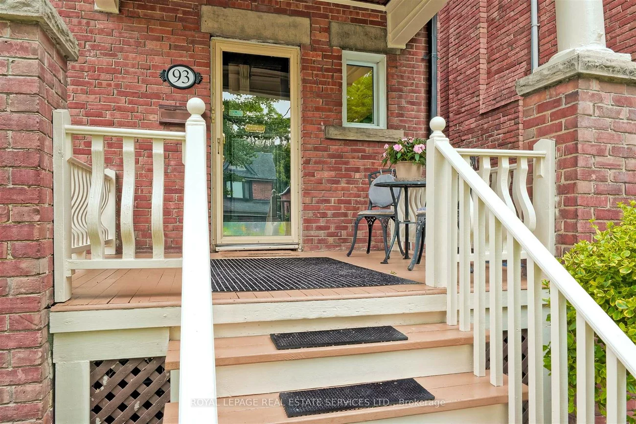 93, Medland, High Park North, Toronto