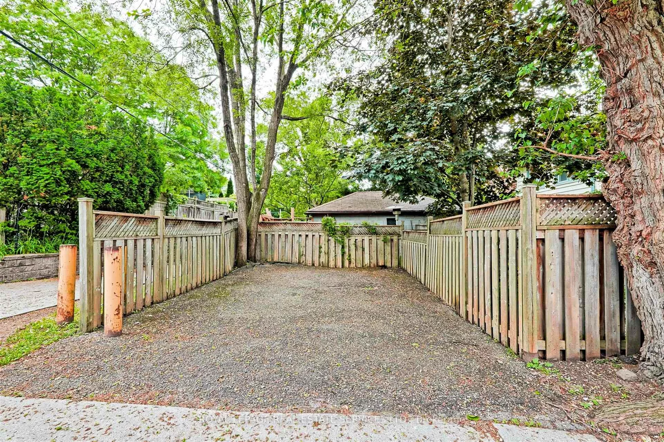 93, Medland, High Park North, Toronto