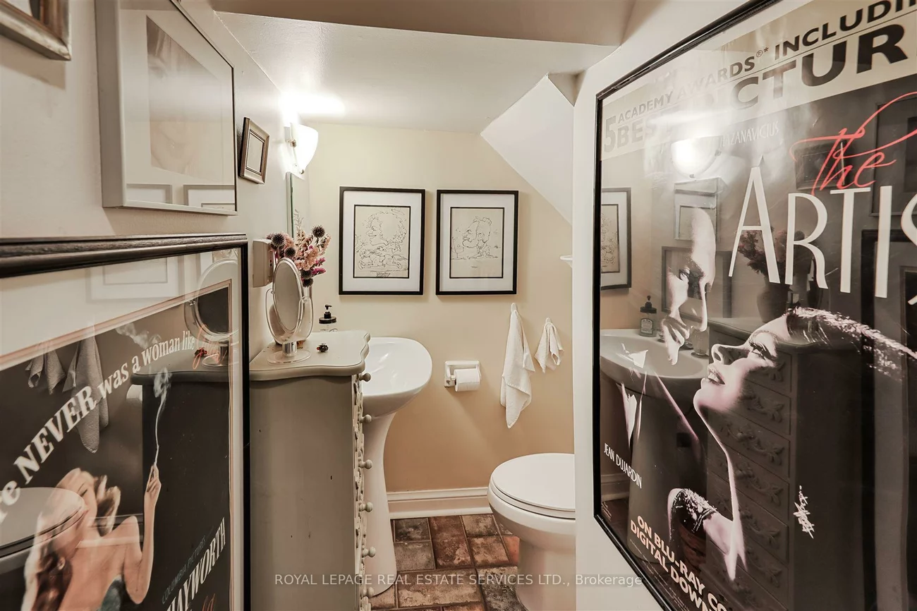 93, Medland, High Park North, Toronto