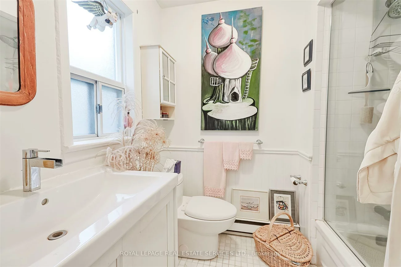 93, Medland, High Park North, Toronto