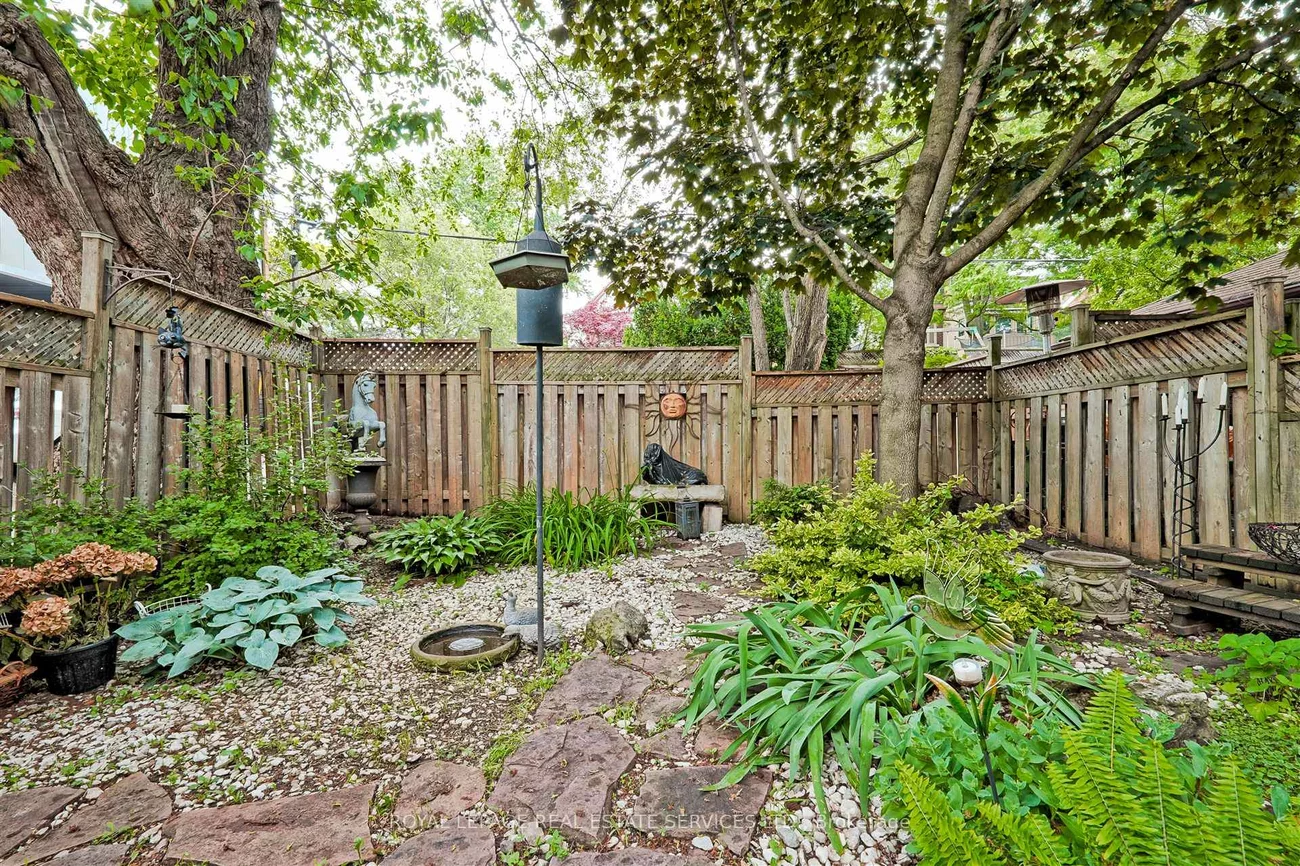 93, Medland, High Park North, Toronto