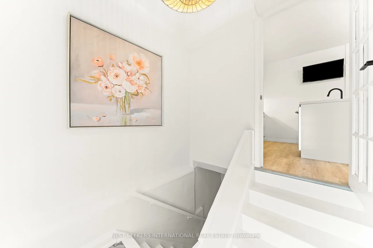 905, Glencairn, Yorkdale-Glen Park, Toronto