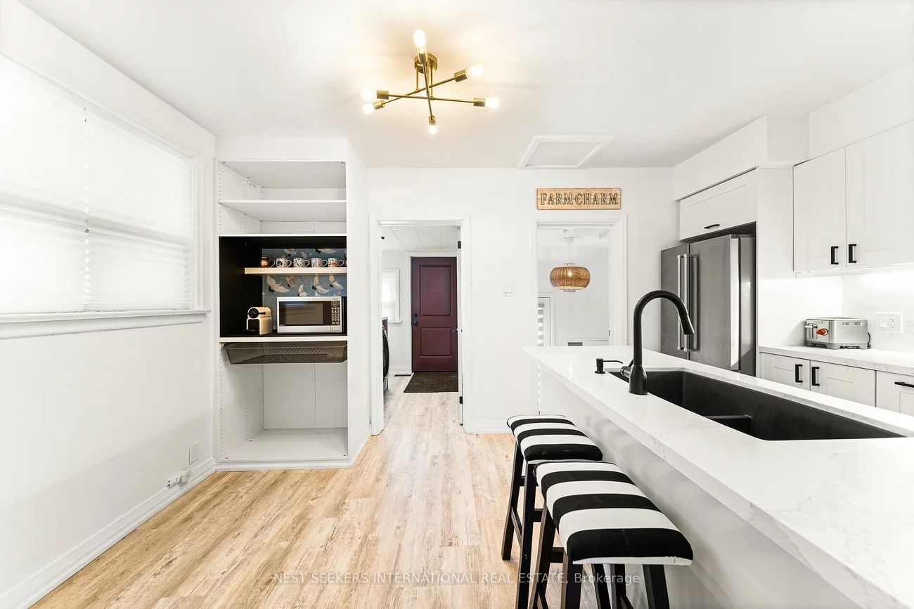 905, Glencairn, Yorkdale-Glen Park, Toronto