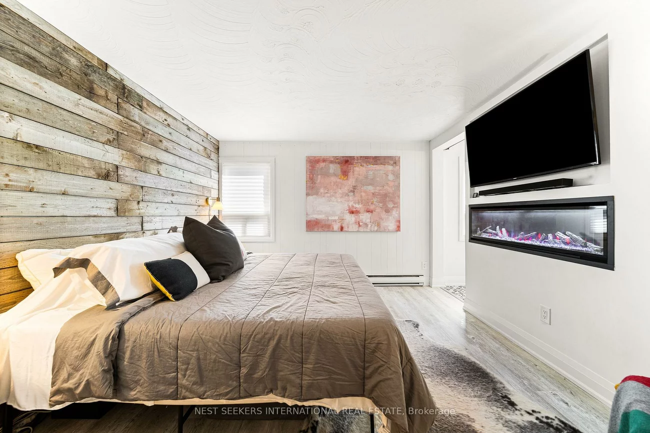 905, Glencairn, Yorkdale-Glen Park, Toronto