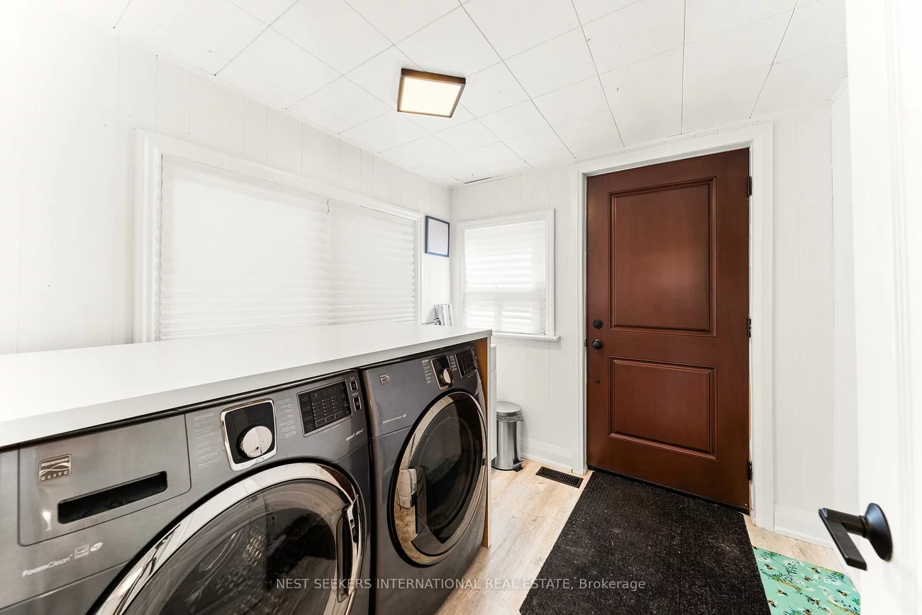 905, Glencairn, Yorkdale-Glen Park, Toronto