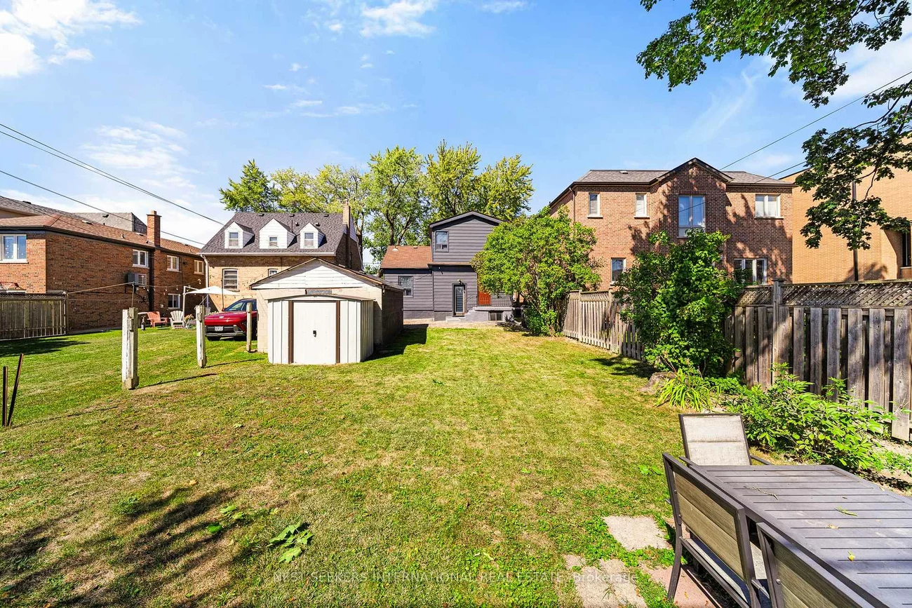 907, Glencairn, Yorkdale-Glen Park, Toronto