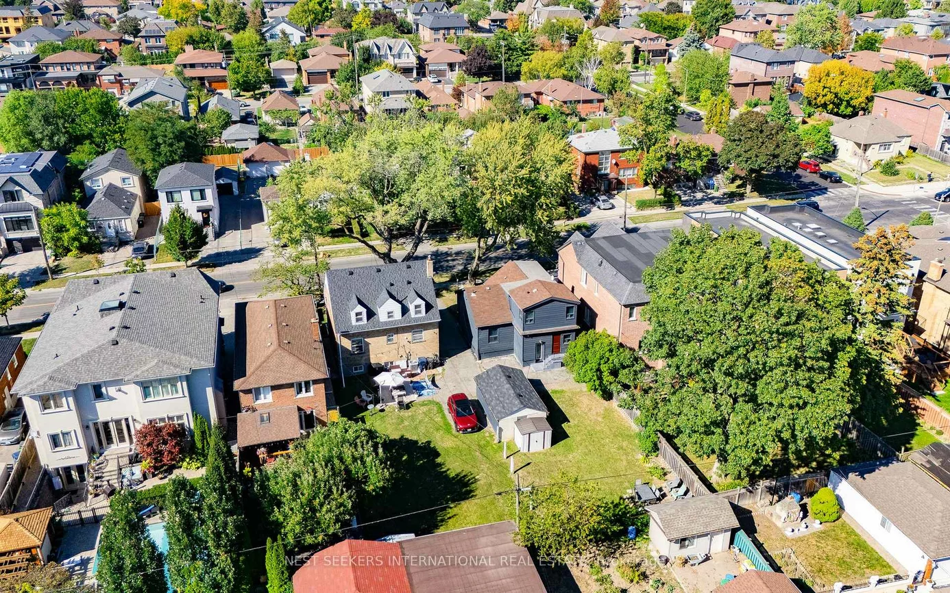 907, Glencairn, Yorkdale-Glen Park, Toronto