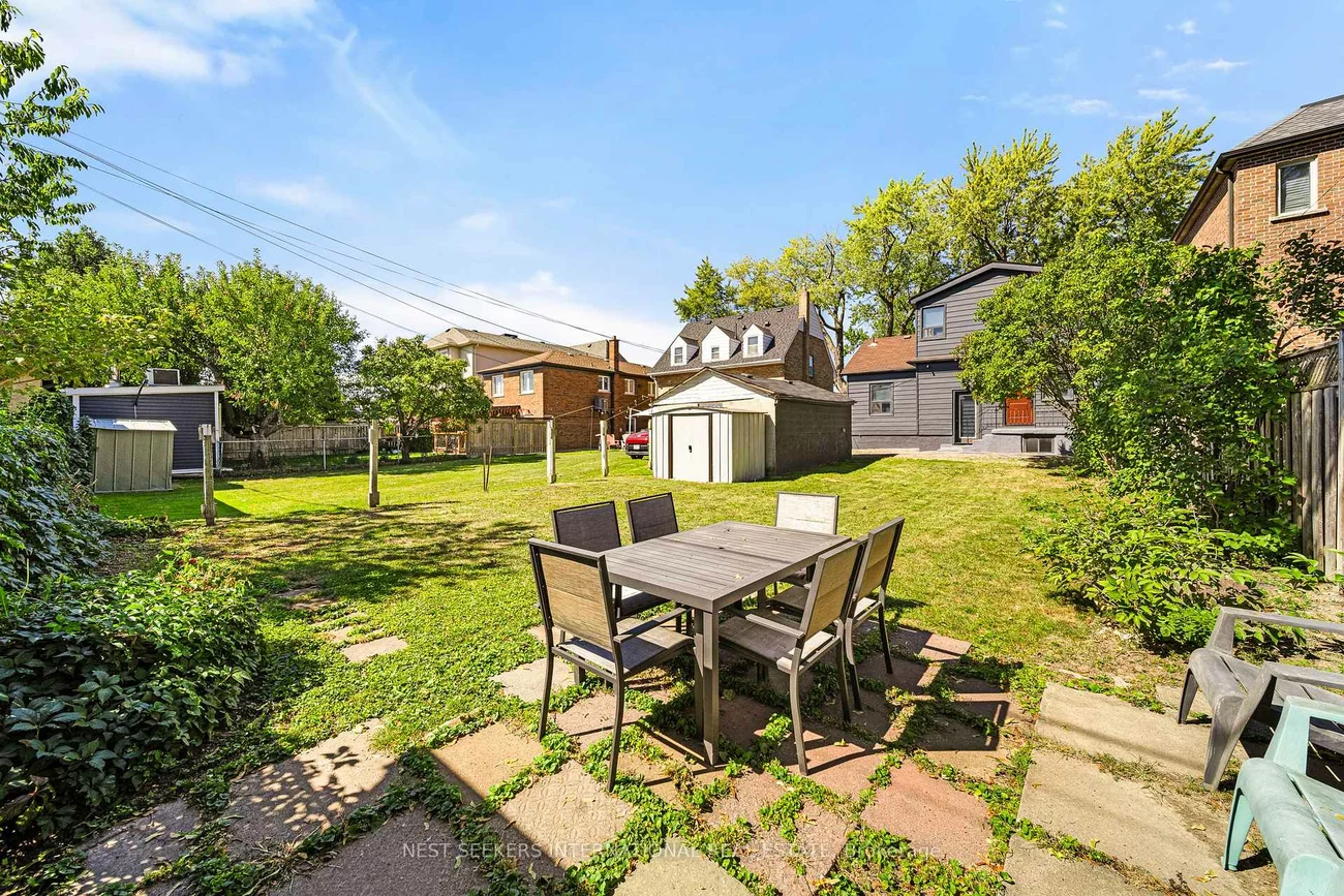 907, Glencairn, Yorkdale-Glen Park, Toronto