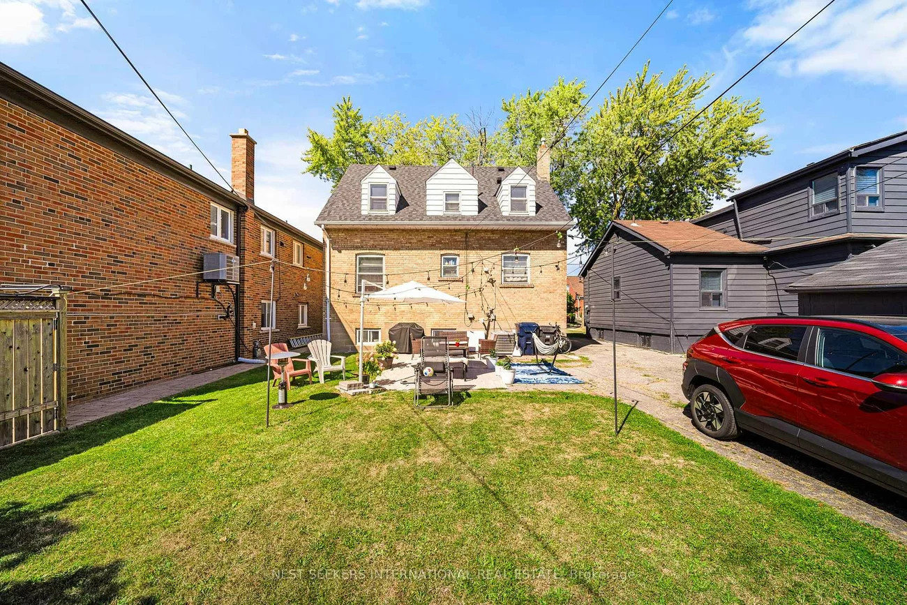 907, Glencairn, Yorkdale-Glen Park, Toronto