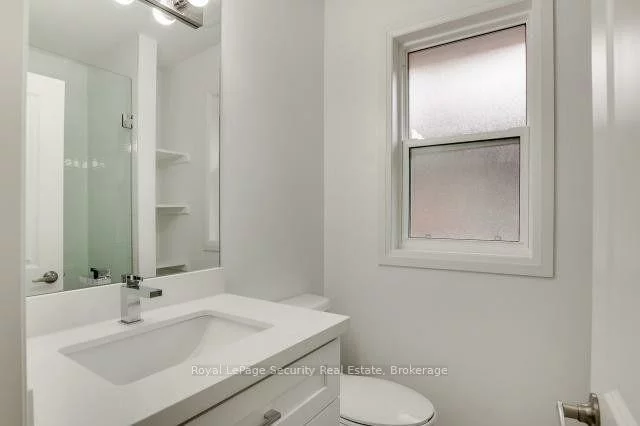 148, Portland, Mimico, Toronto
