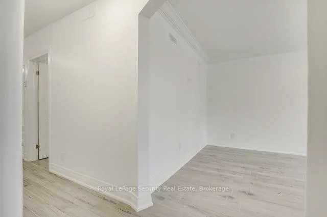 148, Portland, Mimico, Toronto