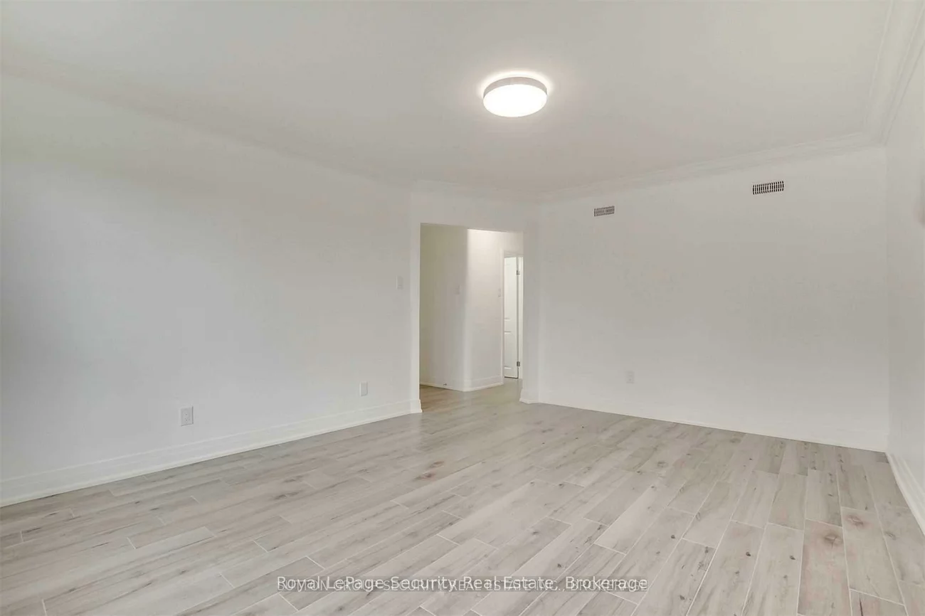 148, Portland, Mimico, Toronto