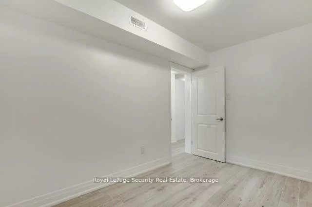 148, Portland, Mimico, Toronto