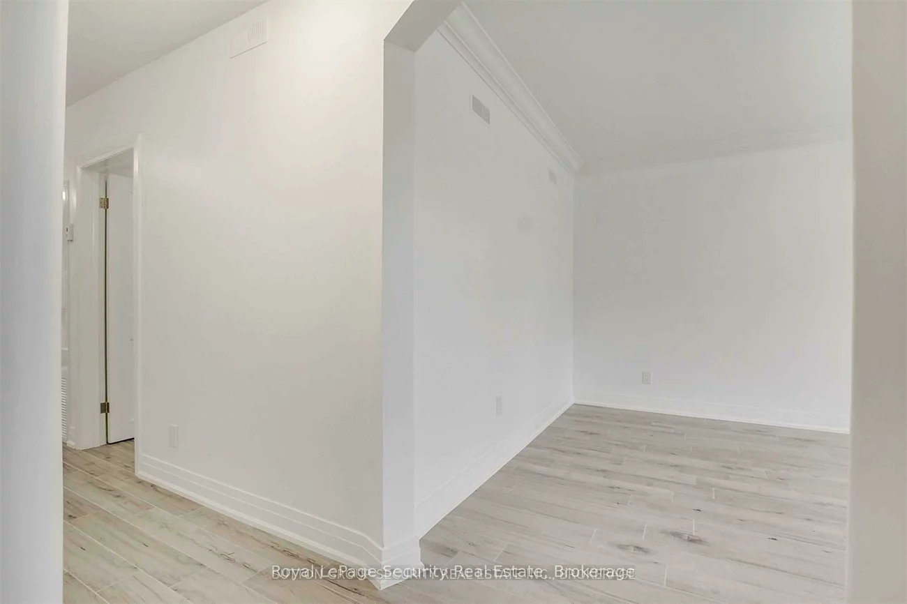 148, Portland, Mimico, Toronto