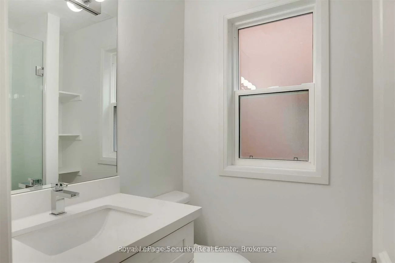 148, Portland, Mimico, Toronto