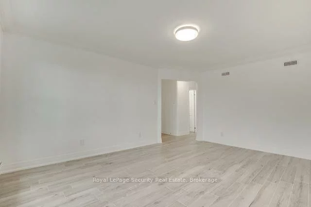 148, Portland, Mimico, Toronto