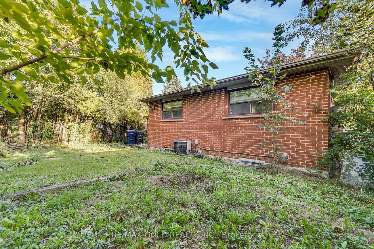 6, Midhurst, West Humber-Clairville, Toronto