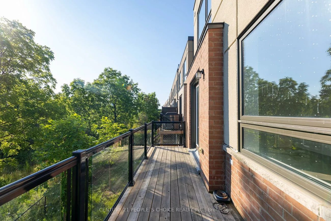49, Woodstream, West Humber-Clairville, Toronto
