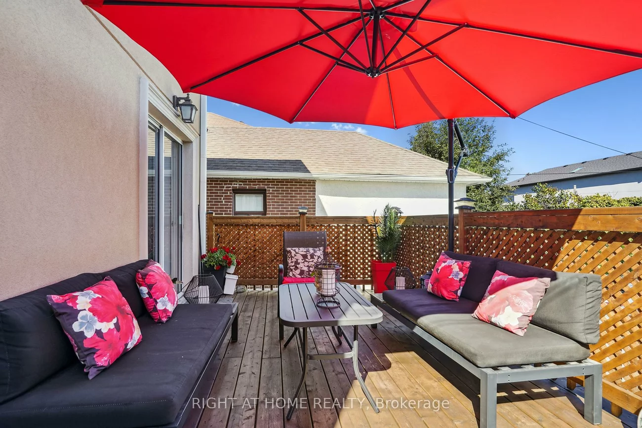 165, Locksley, Briar Hill-Belgravia, Toronto