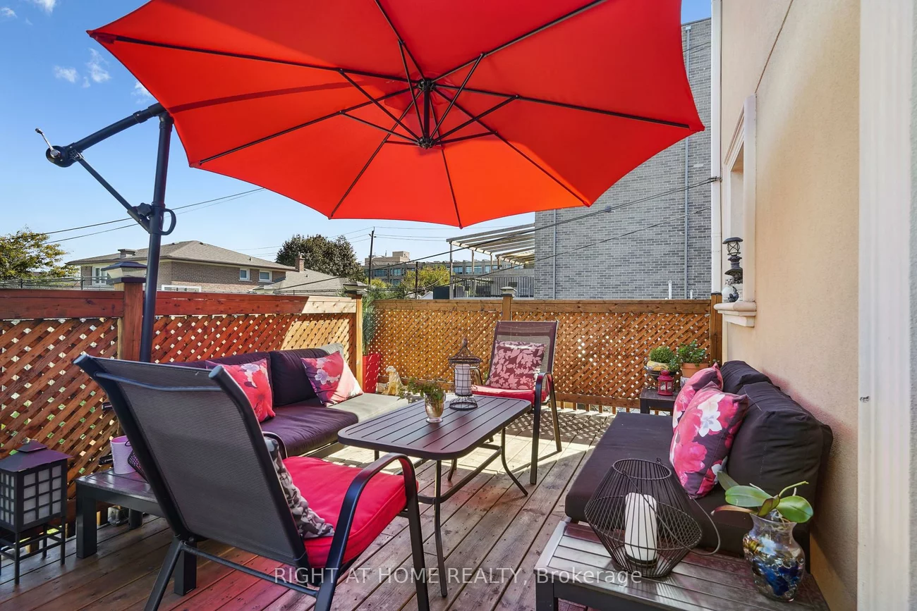165, Locksley, Briar Hill-Belgravia, Toronto