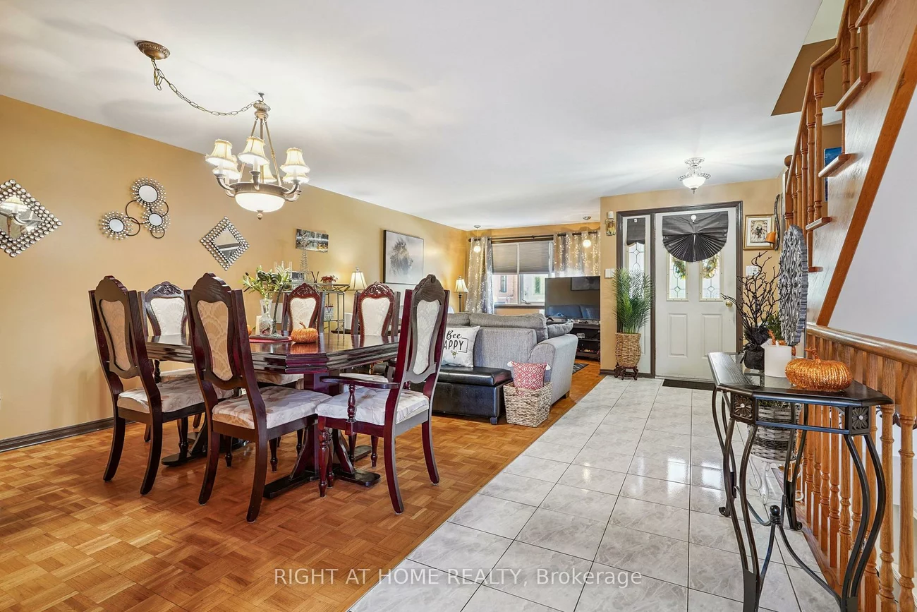 165, Locksley, Briar Hill-Belgravia, Toronto