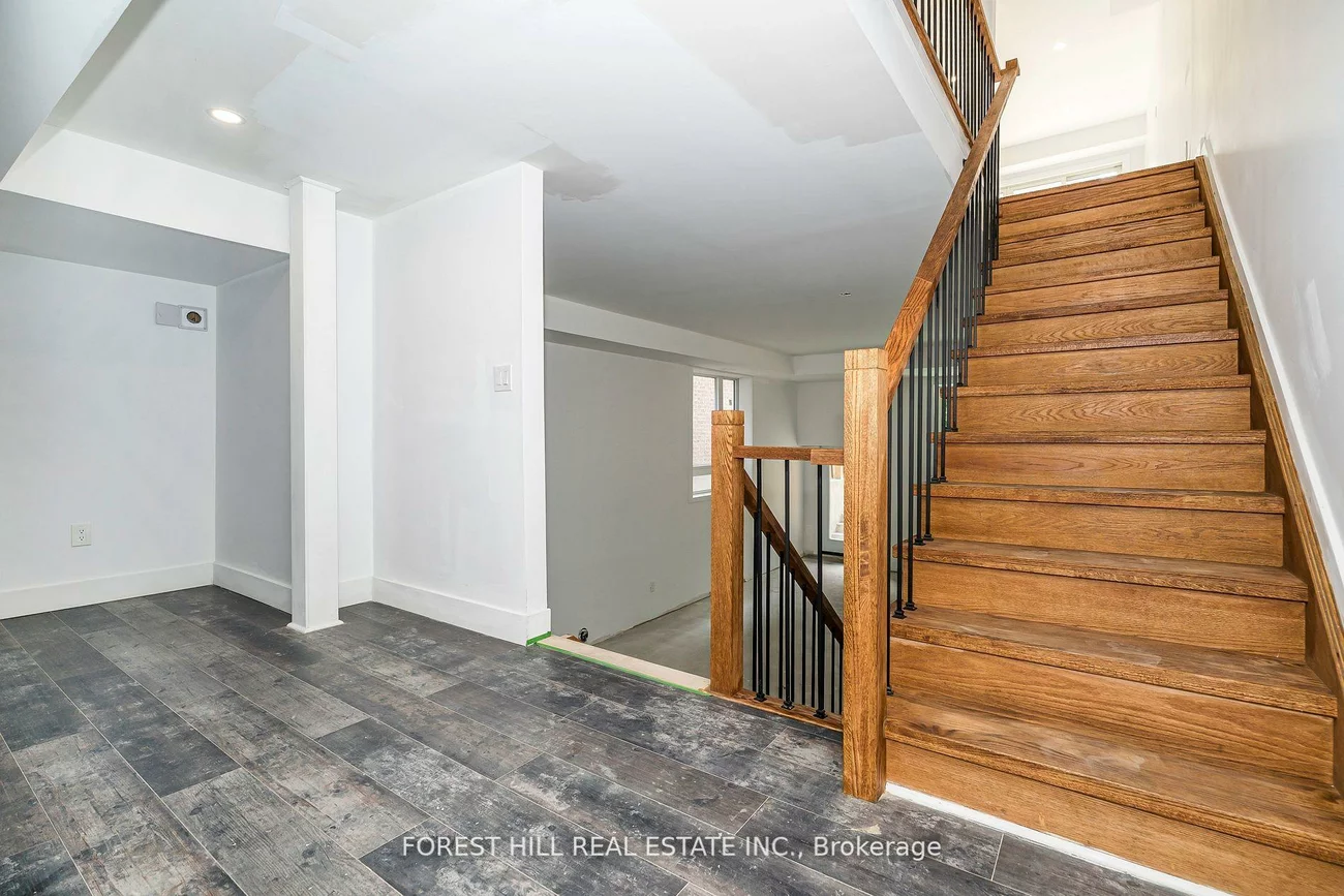 19, Simpson, Mimico, Toronto