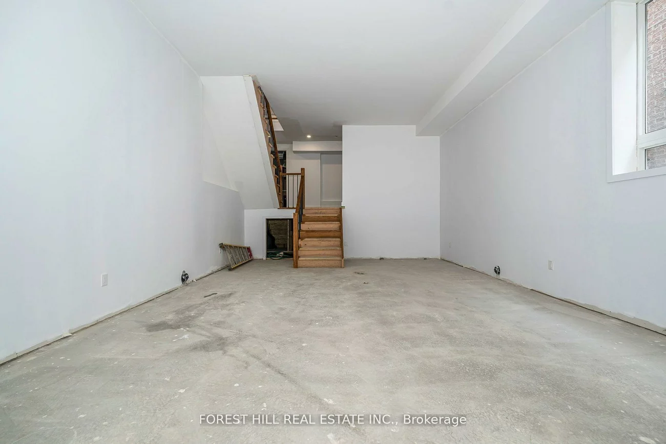 19, Simpson, Mimico, Toronto