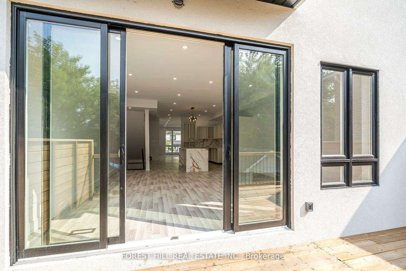 19, Simpson, Mimico, Toronto