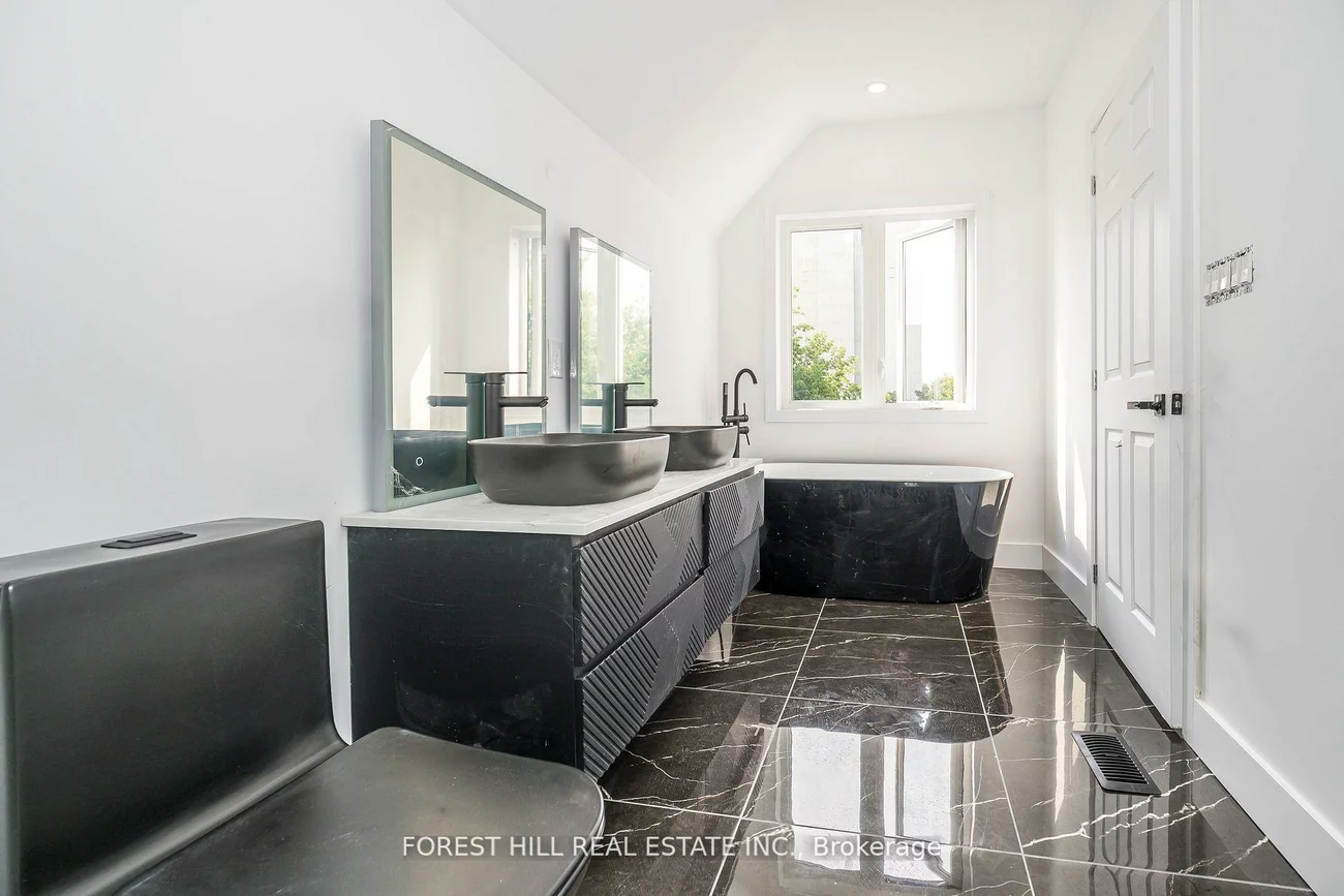 19, Simpson, Mimico, Toronto
