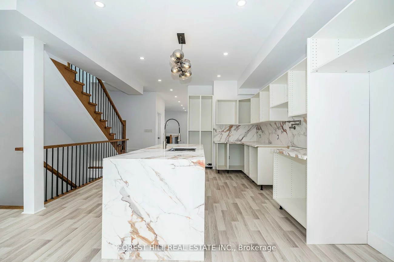 19, Simpson, Mimico, Toronto