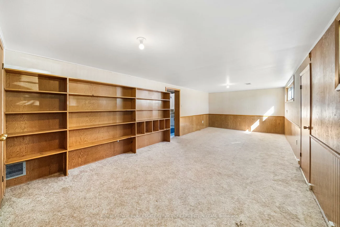 10, Golfdown, Elms-Old Rexdale, Toronto