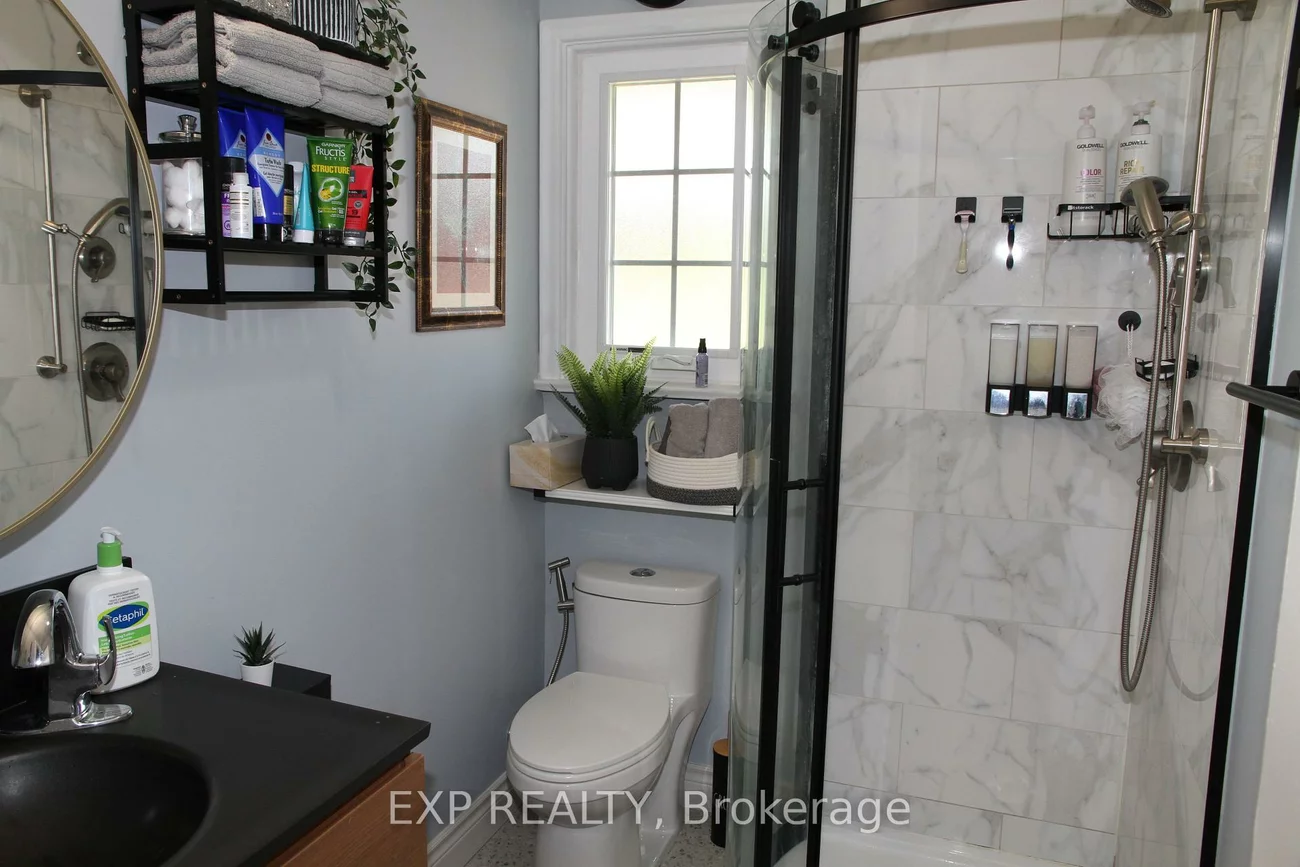 77, Letchworth, Downsview-Roding-CFB, Toronto