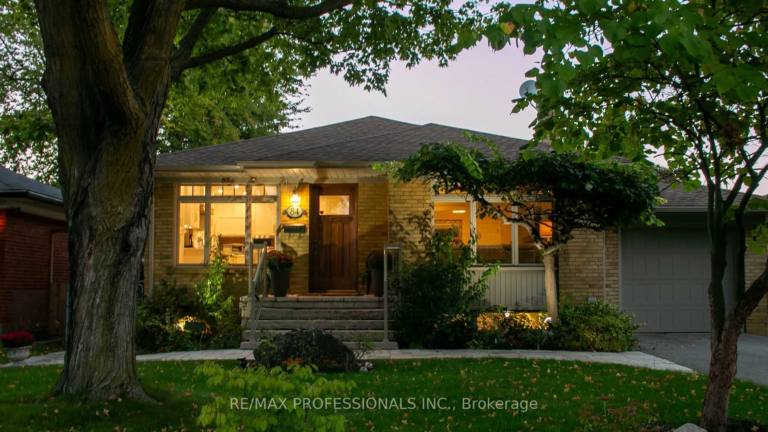 84, North Heights, Princess-Rosethorn, Toronto